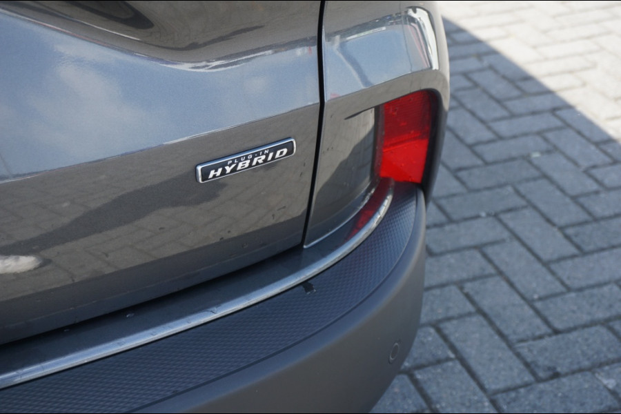 Ford Kuga PHEV Titanium ADAPTIVE | HEAD-UP | WINTERPACK | NAVI | LUXE!