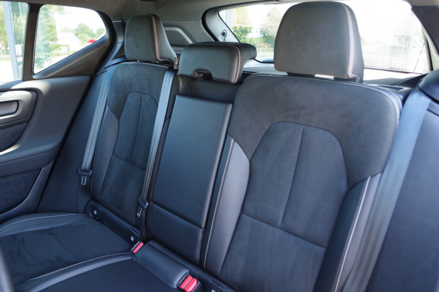 Volvo XC40 1.5 T4 211 PK Recharge R-Design, Adap. Cruise Control, Camera, Climate Control, Camera