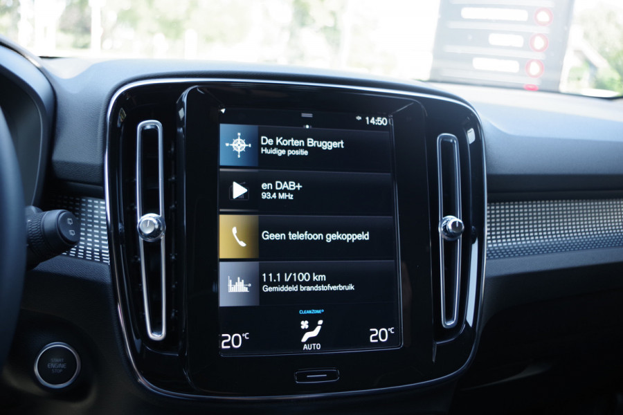 Volvo XC40 1.5 T4 211 PK Recharge R-Design, Adap. Cruise Control, Camera, Climate Control, Camera