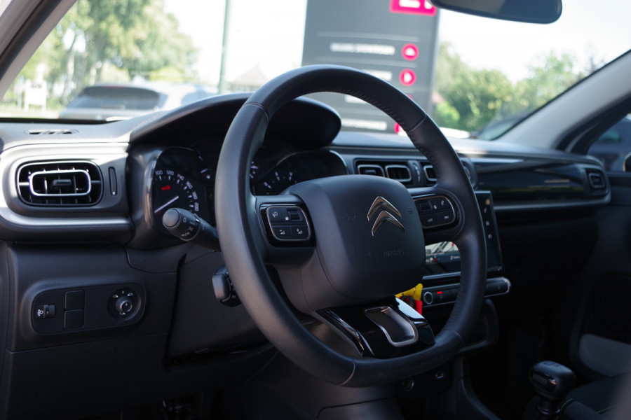 Citroën C3 1.2 111 PK PureTech C-Series, Cruise Control, Camera, Carplay