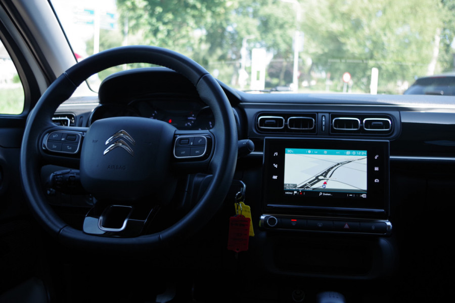 Citroën C3 1.2 111 PK PureTech C-Series, Cruise Control, Camera, Carplay
