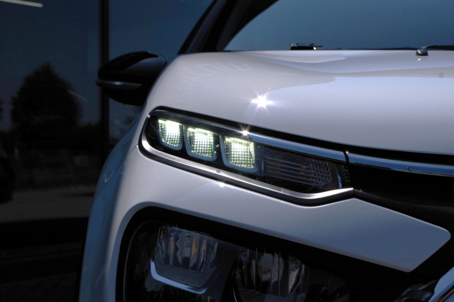 Citroën C3 1.2 111 PK PureTech C-Series, Cruise Control, Camera, Carplay