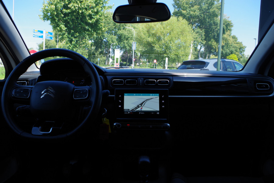 Citroën C3 1.2 111 PK PureTech C-Series, Cruise Control, Camera, Carplay