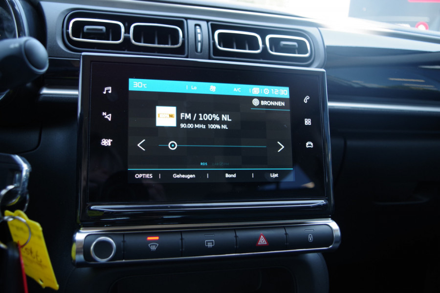 Citroën C3 1.2 111 PK PureTech C-Series, Cruise Control, Camera, Carplay