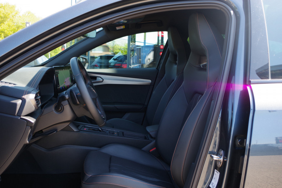 CUPRA Formentor 1.4 e-Hybrid VZ Performance, Adap. Cruise Control, Kuipstoelen, Winterpakket, Sfeerverlichting