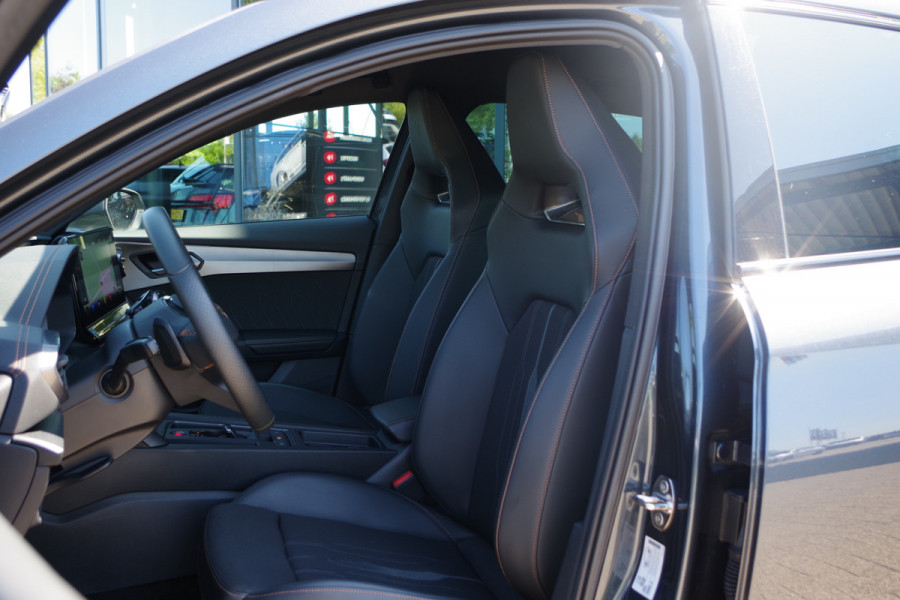 CUPRA Formentor 1.4 e-Hybrid VZ Performance, Adap. Cruise Control, Kuipstoelen, Winterpakket, Sfeerverlichting