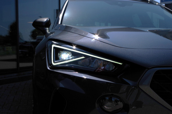 CUPRA Formentor 1.4 e-Hybrid VZ Performance, Adap. Cruise Control, Kuipstoelen, Winterpakket, Sfeerverlichting