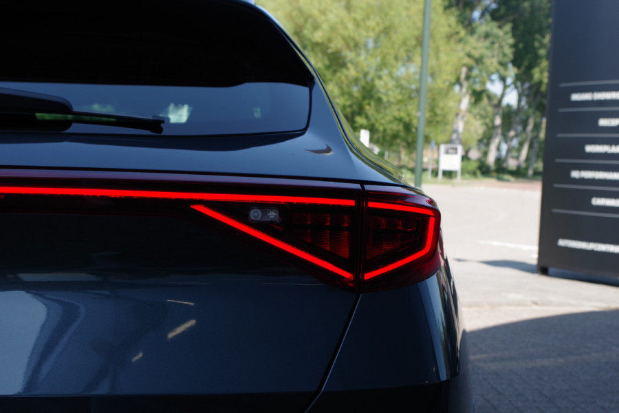 CUPRA Formentor 1.4 e-Hybrid VZ Performance, Adap. Cruise Control, Kuipstoelen, Winterpakket, Sfeerverlichting