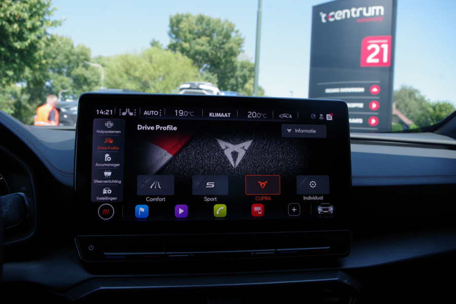 CUPRA Formentor 1.4 e-Hybrid VZ Performance, Adap. Cruise Control, Kuipstoelen, Winterpakket, Sfeerverlichting