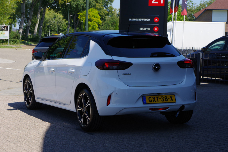 Opel Corsa 1.2 101 PK Elegance, Panoramadak, Camera, Stoelverwarming, Carplay