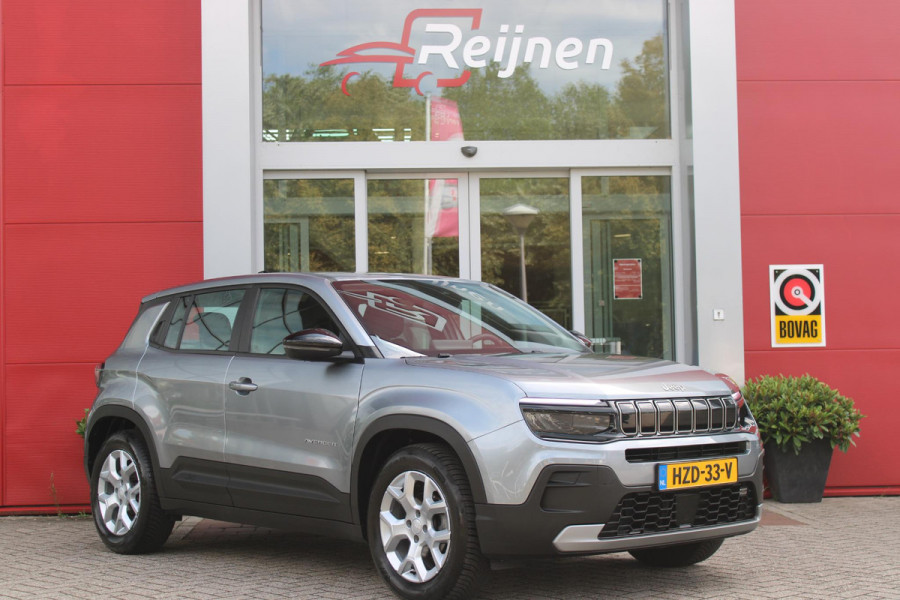 Jeep Avenger 1.2 100PK ALTITUDE | JBL AUDIO | NAVIGATIE | STOEL VERWARMING | DRAADLOZE APPLE CARPLAY/ANDROID AUTO | DRAADLOZE TELEFOONLADER | ADAPTIVE CRUISE CONTROL | DAB+ RADIO | LED KOPLAMPEN | LICHTMETALEN VELGEN | KEYLESS ENTRY/START | ELEKTRISCH BEDIENBARE ACHTERKLEP | CLIMATE CONTROL |