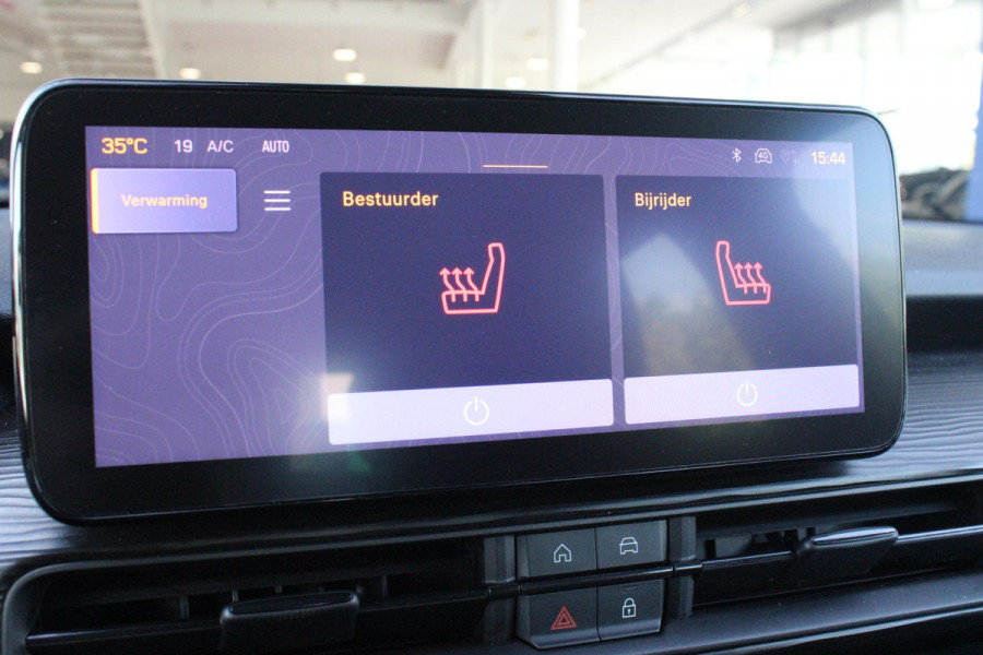Jeep Avenger 1.2 100PK ALTITUDE | JBL AUDIO | NAVIGATIE | STOEL VERWARMING | DRAADLOZE APPLE CARPLAY/ANDROID AUTO | DRAADLOZE TELEFOONLADER | ADAPTIVE CRUISE CONTROL | DAB+ RADIO | LED KOPLAMPEN | LICHTMETALEN VELGEN | KEYLESS ENTRY/START | ELEKTRISCH BEDIENBARE ACHTERKLEP | CLIMATE CONTROL |