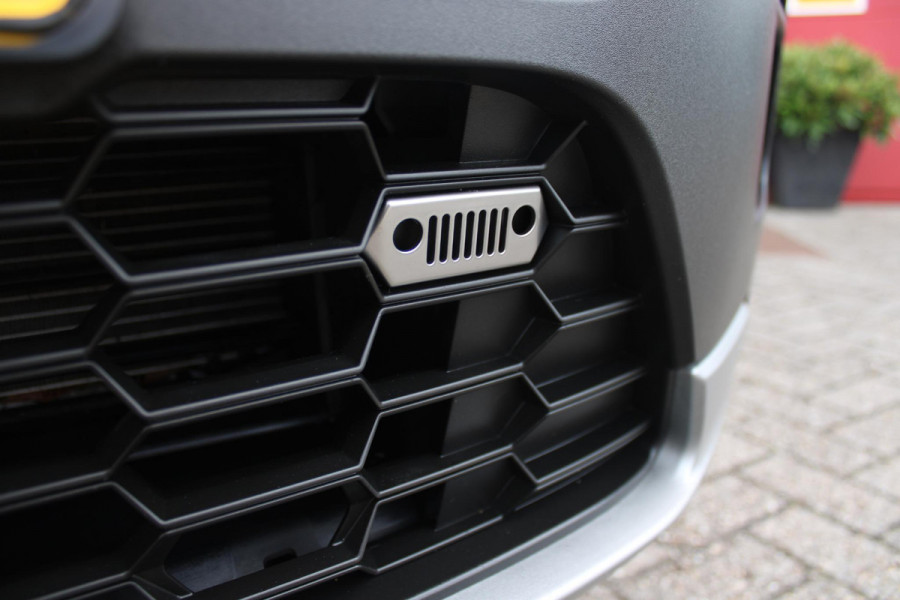 Jeep Avenger 1.2 100PK ALTITUDE | JBL AUDIO | NAVIGATIE | STOEL VERWARMING | DRAADLOZE APPLE CARPLAY/ANDROID AUTO | DRAADLOZE TELEFOONLADER | ADAPTIVE CRUISE CONTROL | DAB+ RADIO | LED KOPLAMPEN | LICHTMETALEN VELGEN | KEYLESS ENTRY/START | ELEKTRISCH BEDIENBARE ACHTERKLEP | CLIMATE CONTROL |