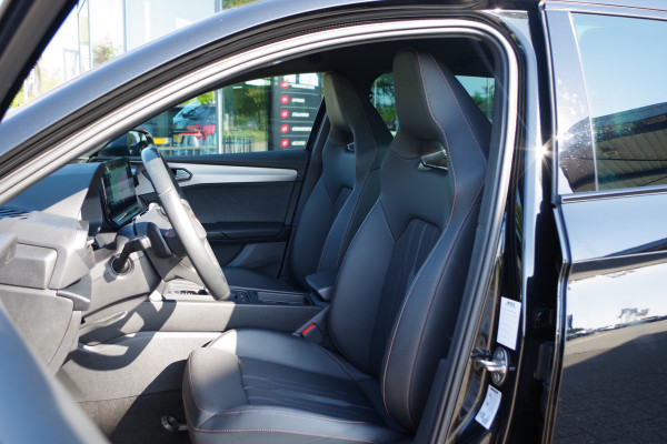 CUPRA Leon Sportstourer 1.4 e-Hybrid 245 PK VZ Copper Edition, Adap. Cruise Control, Kuipstoelen, Sfeerverlichting, LED