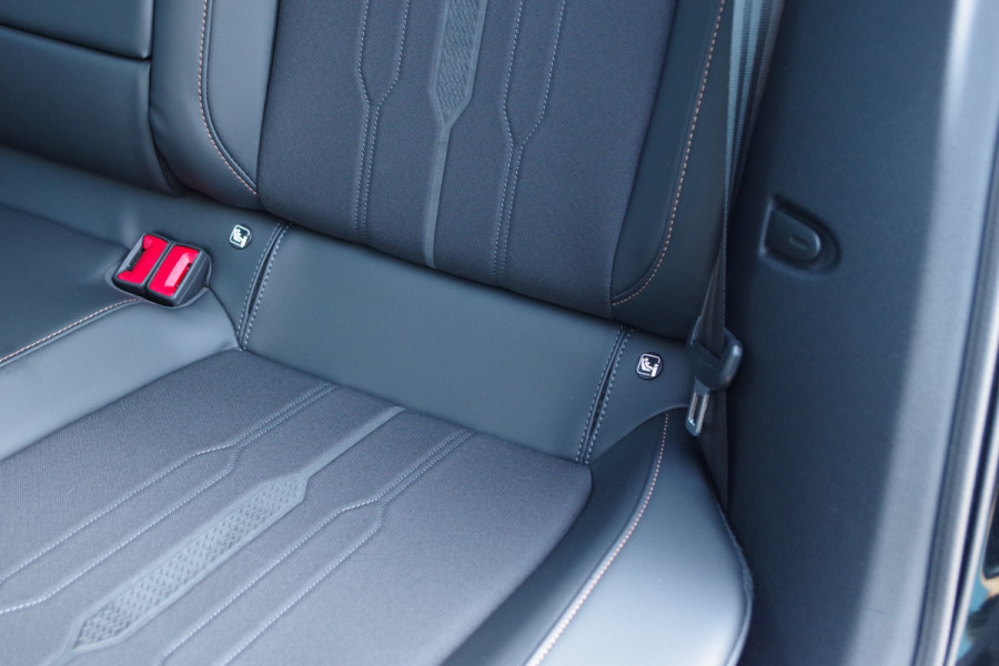 CUPRA Leon Sportstourer 1.4 e-Hybrid 245 PK VZ Copper Edition, Adap. Cruise Control, Kuipstoelen, Sfeerverlichting, LED