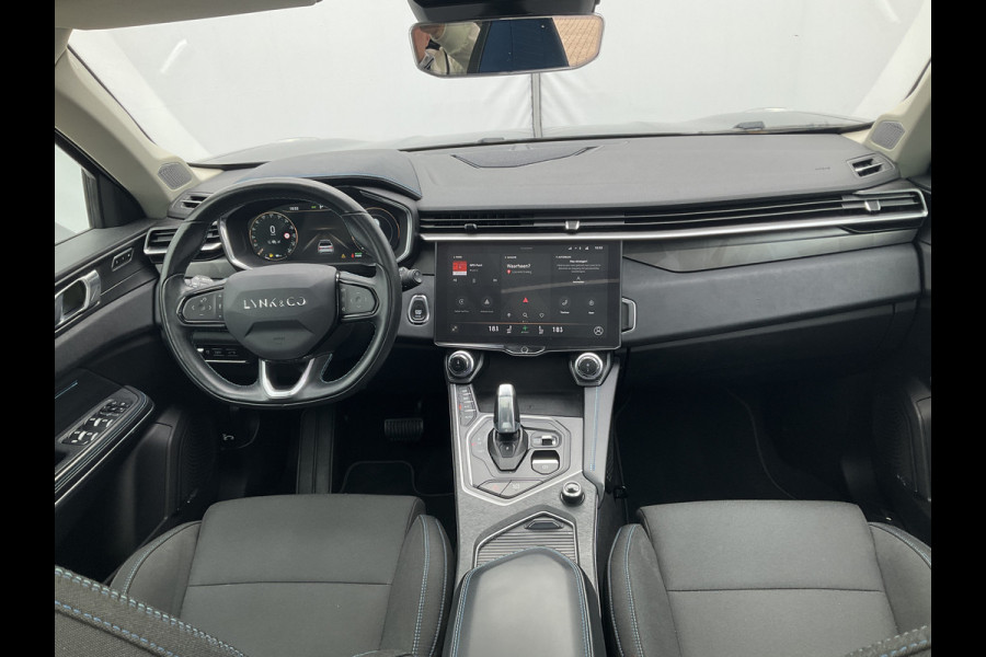 Lynk & Co 01 1.5 PHEV Black optic DAB Pano.dak Stoelverw. Carplay Plug-in