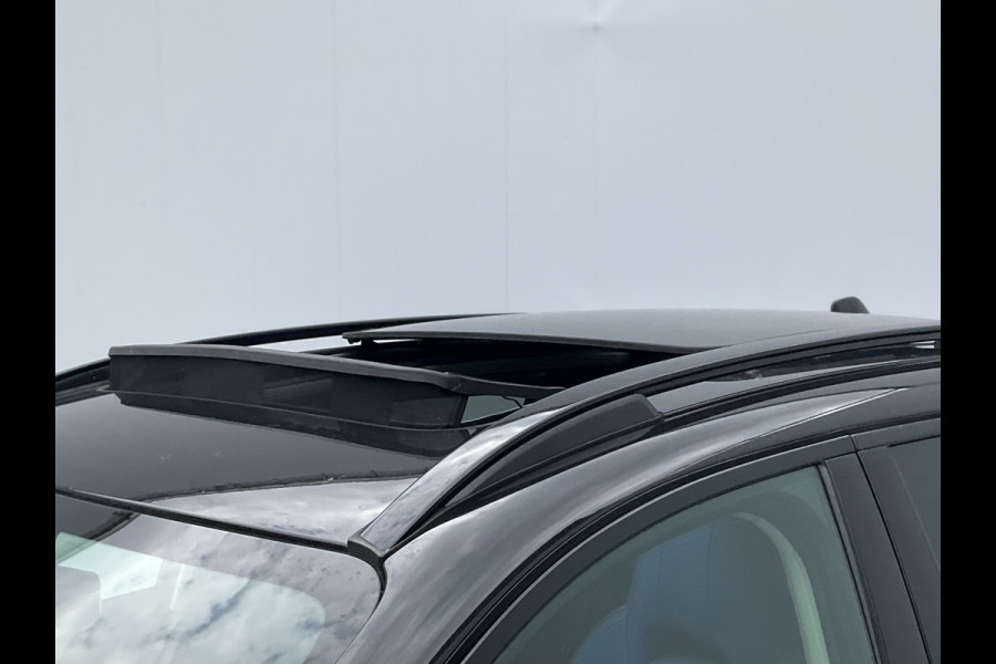 Lynk & Co 01 1.5 PHEV Black optic DAB Pano.dak Stoelverw. Carplay Plug-in