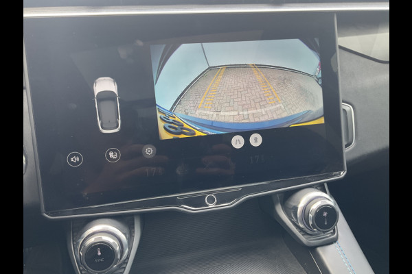 Lynk & Co 01 1.5 PHEV Black optic DAB Pano.dak Stoelverw. Carplay Plug-in