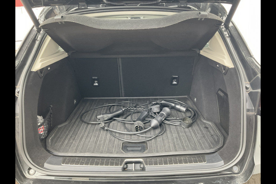 Lynk & Co 01 1.5 PHEV Black optic DAB Pano.dak Stoelverw. Carplay Plug-in