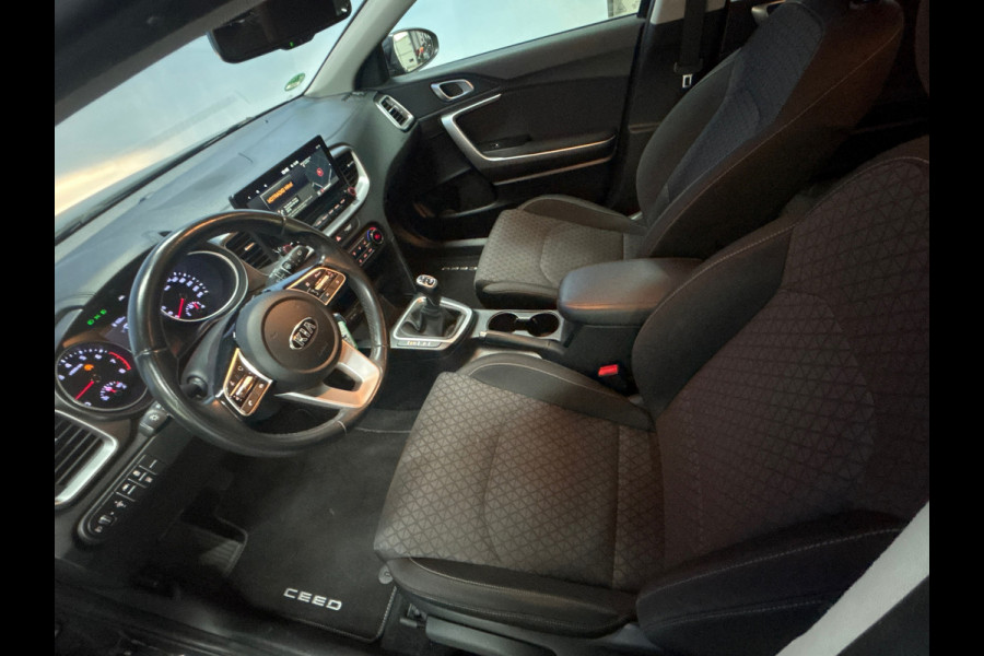 Kia Ceed Sportswagon 1.0 T-GDi DynamicLine Carplay, Navi, Clima