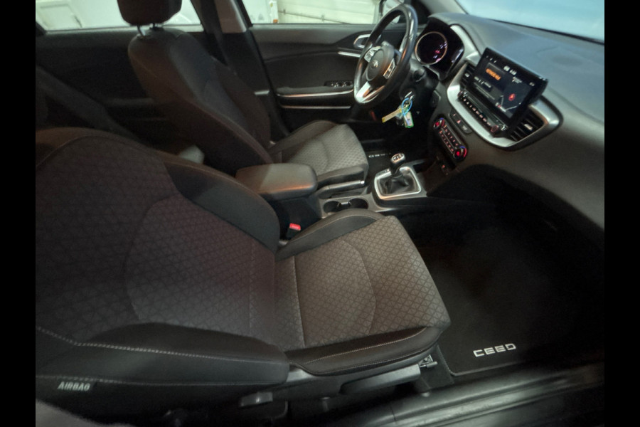 Kia Ceed Sportswagon 1.0 T-GDi DynamicLine Carplay, Navi, Clima