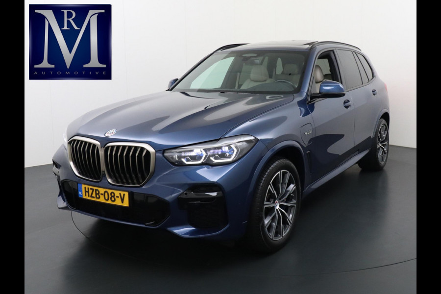 BMW X5 xDrive45e High Executive M SPORT VAN: 69.900,- VOOR: 64.440,- UW HERFSTVOORDEEL: 5.460,- M SPORT MEMORY SEAT | LASER LED | DRIV. ASS. PROFFESIONAL | PANO | 360 CAMERA | LUCHTVERING| ELEK. TREKHAAK | MEGA VOL!