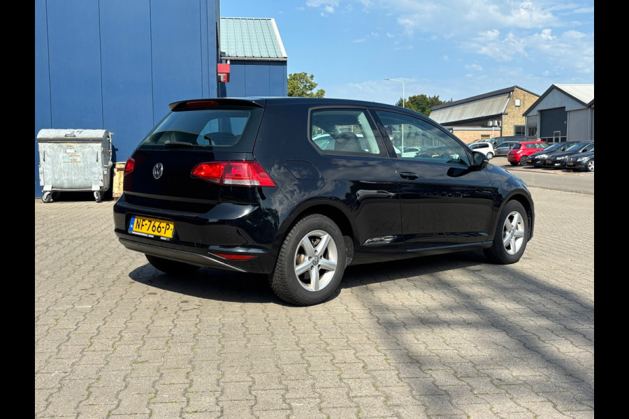 Volkswagen Golf 1.2 TSI Trendline | Airco + Cruise control |