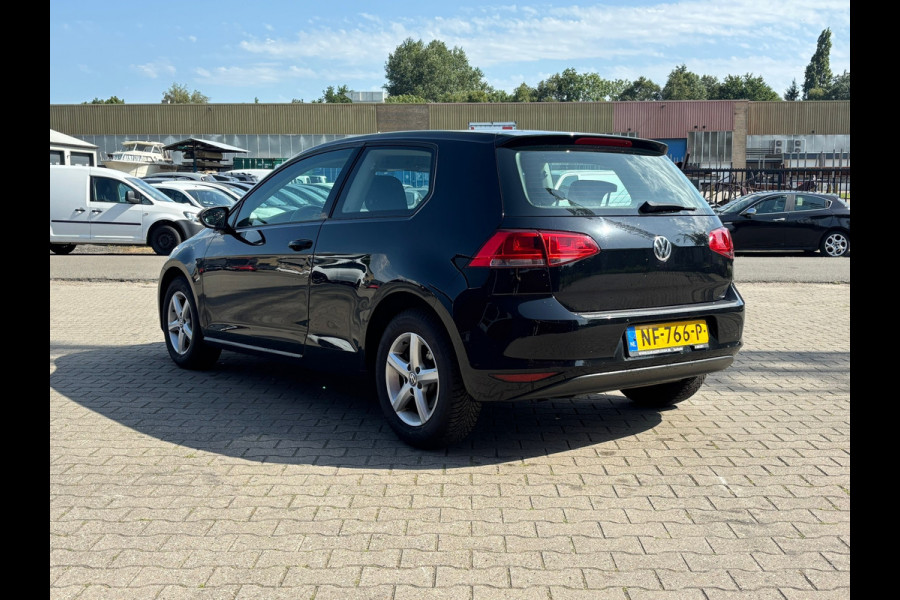 Volkswagen Golf 1.2 TSI Trendline | Airco + Cruise control |