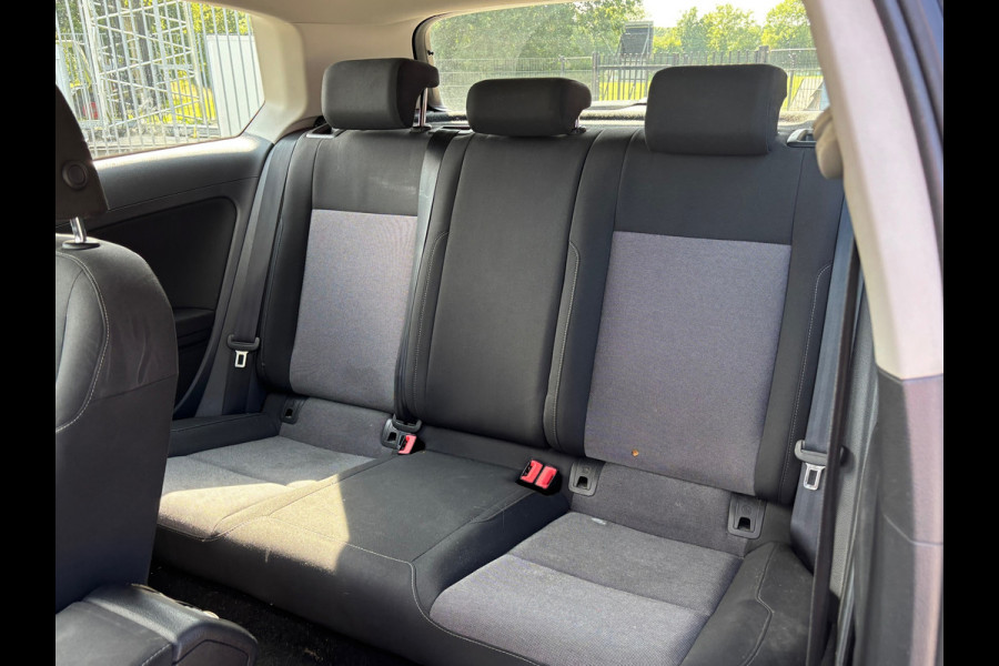 Volkswagen Golf 1.2 TSI Trendline | Airco + Cruise control |