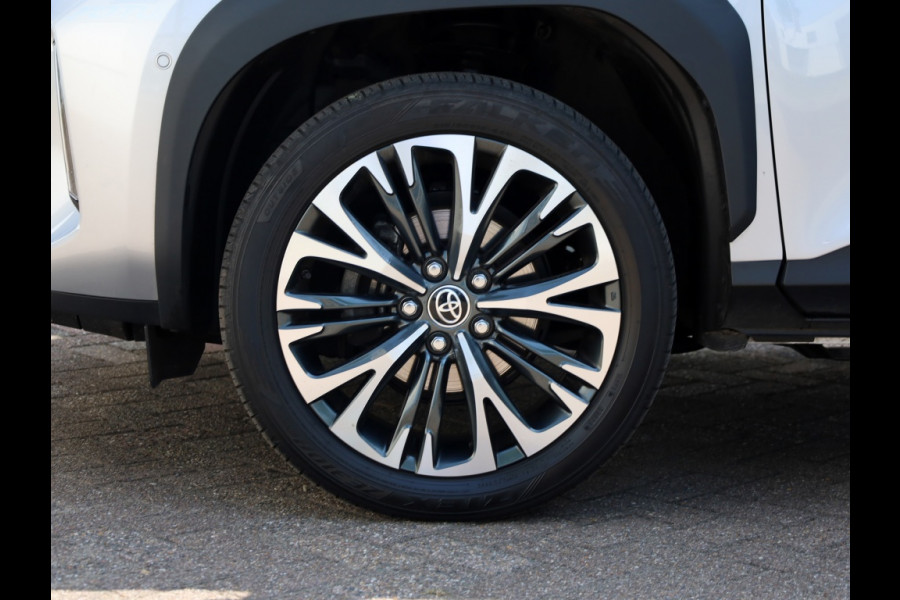 Toyota Yaris Cross 1.5 Hybrid Executive | Panoramadak | Head-Up | Park-Assist