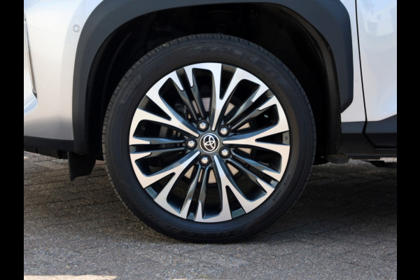 Toyota Yaris Cross 1.5 Hybrid Executive | Panoramadak | Head-Up | Park-Assist