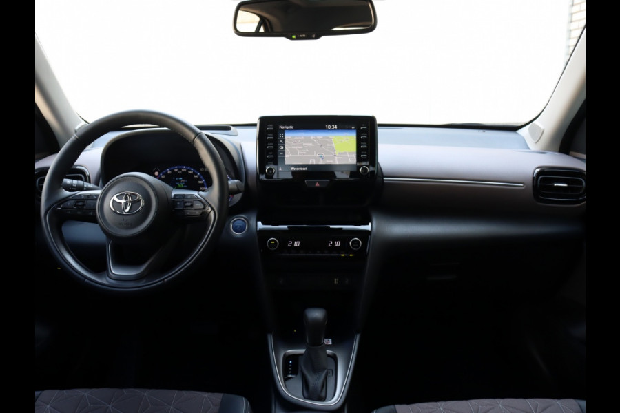 Toyota Yaris Cross 1.5 Hybrid Executive | Panoramadak | Head-Up | Park-Assist