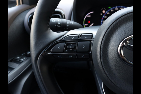 Toyota Yaris Cross 1.5 Hybrid Executive | Panoramadak | Head-Up | Park-Assist