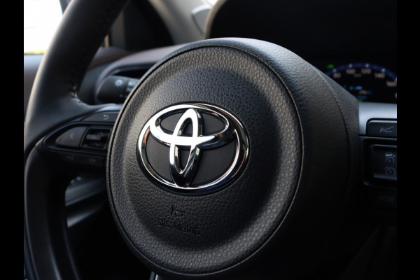 Toyota Yaris Cross 1.5 Hybrid Executive | Panoramadak | Head-Up | Park-Assist