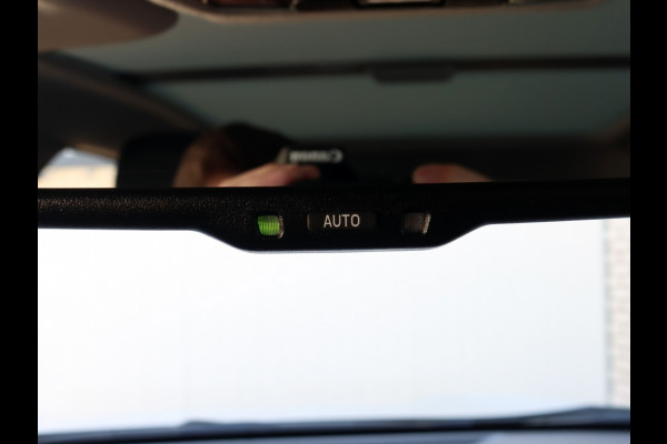 Toyota Yaris Cross 1.5 Hybrid Executive | Panoramadak | Head-Up | Park-Assist