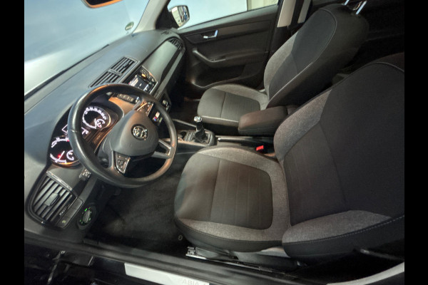 Škoda Fabia Combi 1.0 TSI Business Edition Panodak, Trekhaak, Clima, Navi