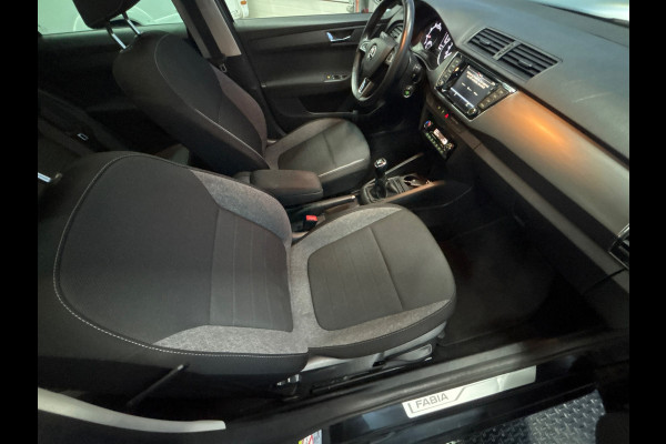 Škoda Fabia Combi 1.0 TSI Business Edition Panodak, Trekhaak, Clima, Navi