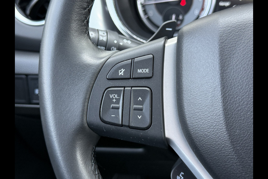 Suzuki Vitara 1.5 Hybrid Style AllGrip | Pano | ACC | Camera | Dodehoek | LED | DAB+