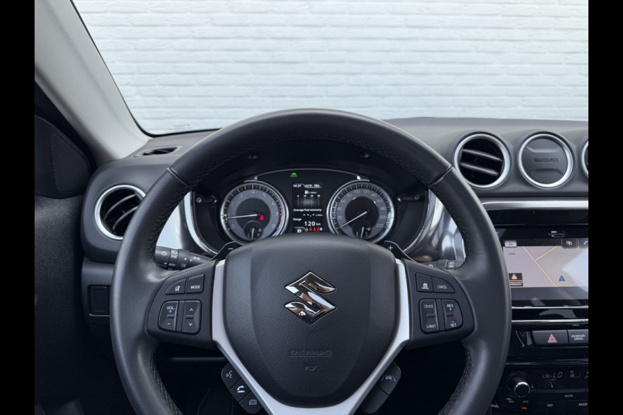 Suzuki Vitara 1.5 Hybrid Style AllGrip | Pano | ACC | Camera | Dodehoek | LED | DAB+