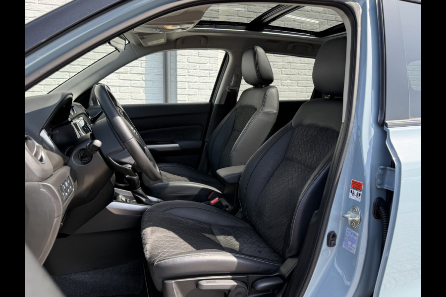 Suzuki Vitara 1.5 Hybrid Style AllGrip | Pano | ACC | Camera | Dodehoek | LED | DAB+