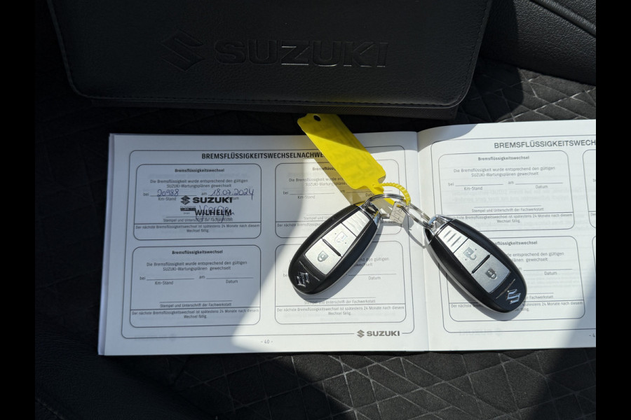 Suzuki Vitara 1.5 Hybrid Style AllGrip | Pano | ACC | Camera | Dodehoek | LED | DAB+
