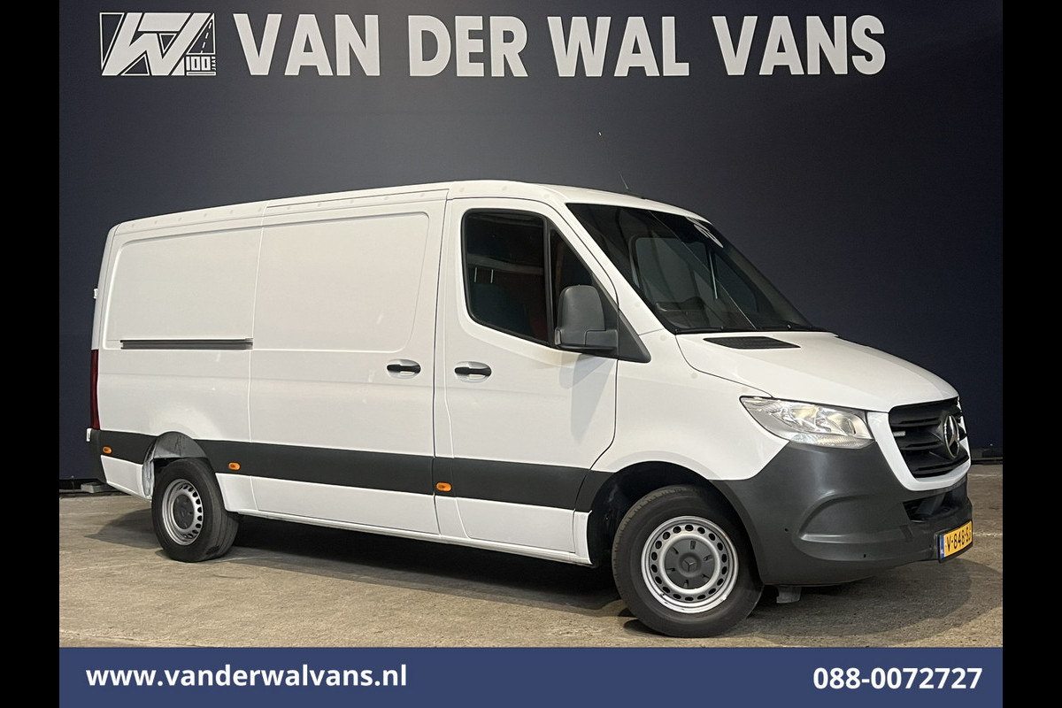Mercedes-Benz Sprinter 316 CDI 163pk L2H1 Achterwiel aandrijving Euro6 Airco | 2800kg Trekhaak | Camera | Apple Carplay Parkeersensoren, Android Auto, Cruisecontrol
