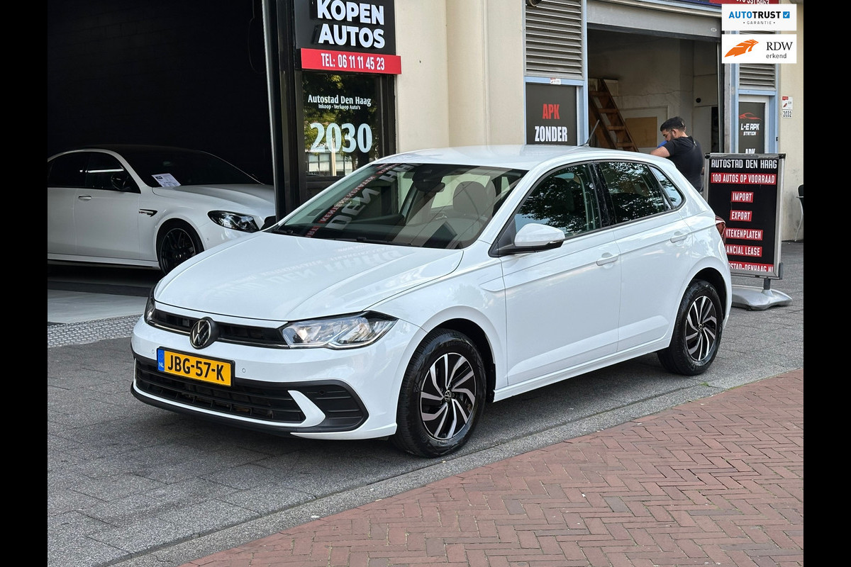 Volkswagen Polo 1.0 TSI Life Business Automaat Navi Carplay Clima Volkswagen Polo 1.0 TSI Life Business Automaat Navi Carplay Clima