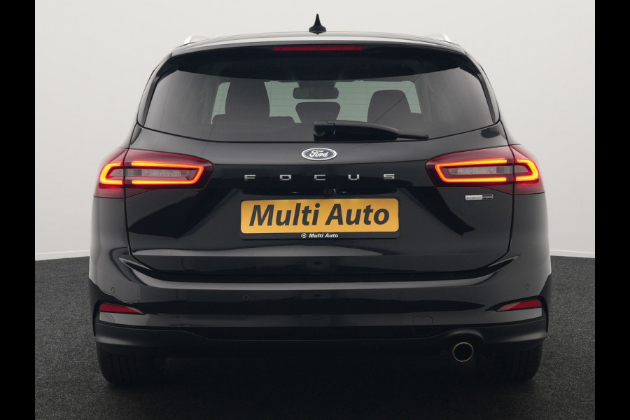 Ford Focus EcoBoost Hybrid 155pk Dealer O.H | Trekhaak Af Fabriek | Adaptive Cruise | Camera | Apple Carplay | Verwarmde Sportstoel & Stuur | Navigatie | Blis | Virtual | DAB |
