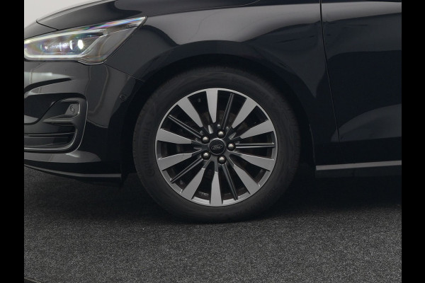 Ford Focus EcoBoost Hybrid 155pk Dealer O.H | Trekhaak Af Fabriek | Adaptive Cruise | Camera | Apple Carplay | Verwarmde Sportstoel & Stuur | Navigatie | Blis | Virtual | DAB |