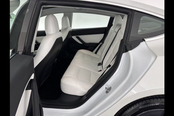 Tesla Model 3 Long Range AWD 75 kWh [ 3-Fase ] (INCL-BTW) Aut. *PANO | AUTO-PILOT | LUXURY-LEATHER | TOWBAR | KEYLESS | FULL-LED | MEMORY-PACK | SURROUND-VIEW | DAB | CARPLAY | DIGI-COCKPIT | LANE-ASSIST | COMFORT-SEATS | 18"ALU*