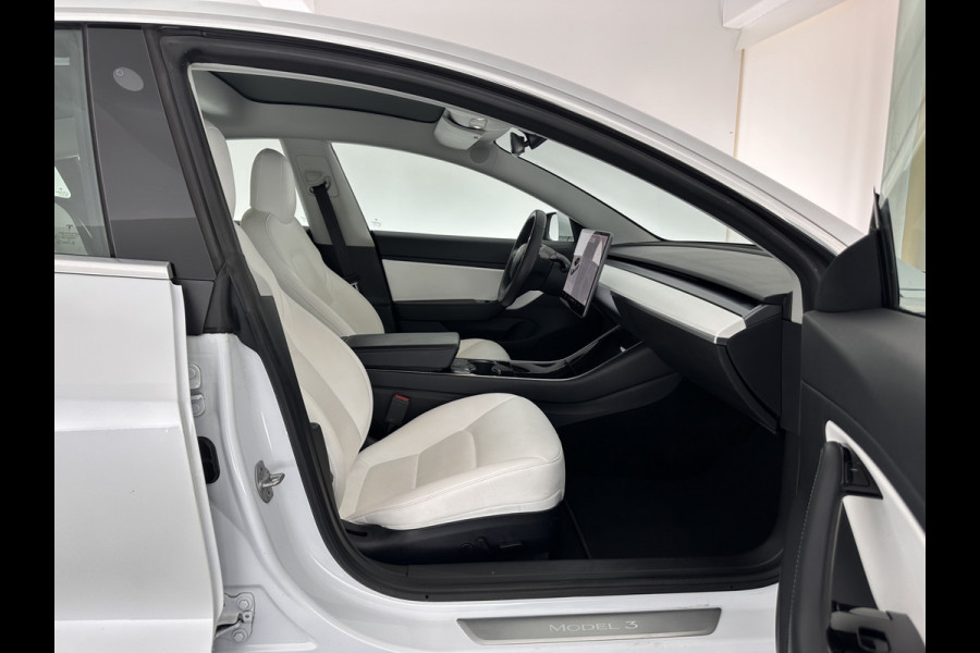 Tesla Model 3 Long Range AWD 75 kWh [ 3-Fase ] (INCL-BTW) Aut. *PANO | AUTO-PILOT | LUXURY-LEATHER | TOWBAR | KEYLESS | FULL-LED | MEMORY-PACK | SURROUND-VIEW | DAB | CARPLAY | DIGI-COCKPIT | LANE-ASSIST | COMFORT-SEATS | 18"ALU*