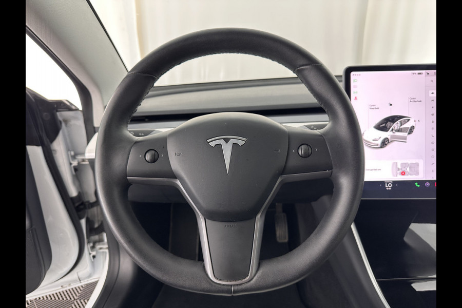Tesla Model 3 Long Range AWD 75 kWh [ 3-Fase ] (INCL-BTW) Aut. *PANO | AUTO-PILOT | LUXURY-LEATHER | TOWBAR | KEYLESS | FULL-LED | MEMORY-PACK | SURROUND-VIEW | DAB | CARPLAY | DIGI-COCKPIT | LANE-ASSIST | COMFORT-SEATS | 18"ALU*