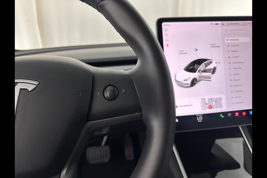 Tesla Model 3 Long Range AWD 75 kWh [ 3-Fase ] (INCL-BTW) Aut. *PANO | AUTO-PILOT | LUXURY-LEATHER | TOWBAR | KEYLESS | FULL-LED | MEMORY-PACK | SURROUND-VIEW | DAB | CARPLAY | DIGI-COCKPIT | LANE-ASSIST | COMFORT-SEATS | 18"ALU*