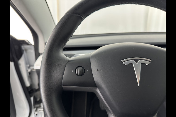 Tesla Model 3 Long Range AWD 75 kWh [ 3-Fase ] (INCL-BTW) Aut. *PANO | AUTO-PILOT | LUXURY-LEATHER | TOWBAR | KEYLESS | FULL-LED | MEMORY-PACK | SURROUND-VIEW | DAB | CARPLAY | DIGI-COCKPIT | LANE-ASSIST | COMFORT-SEATS | 18"ALU*